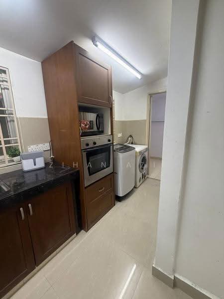 2-storey Terraced House for Rent in Subang Bestari (Shah Alam) - Zihan Aziz - Kitchen - PropertyGuru.com.my