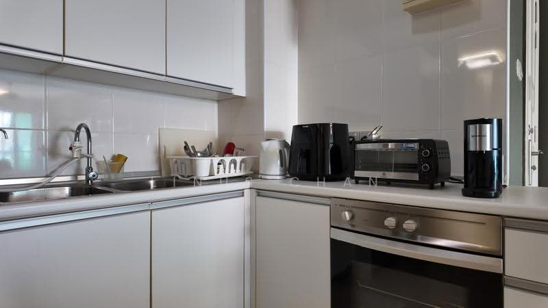 Kediaman Servis untuk Dijual di Solaris Dutamas - Linus Chan - Kitchen - PropertyGuru.com.my