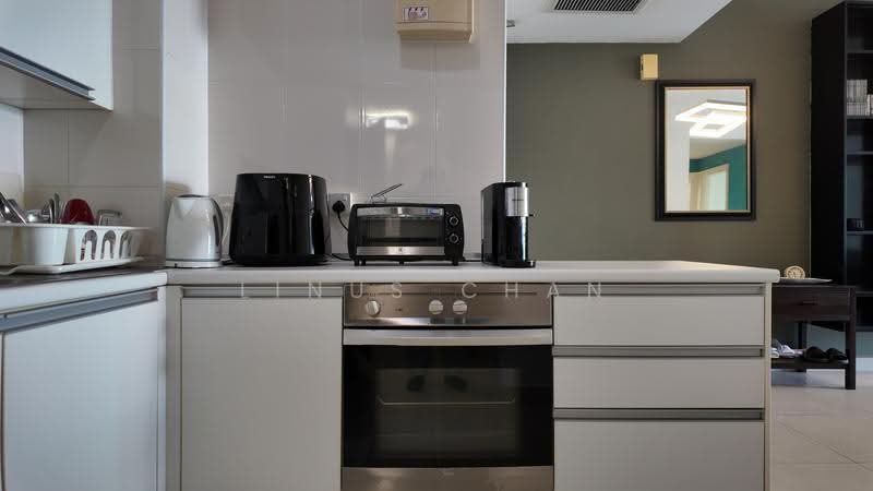Kediaman Servis untuk Dijual di Solaris Dutamas - Linus Chan - Kitchen - PropertyGuru.com.my