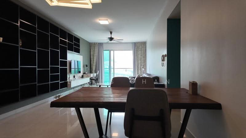 Kediaman Servis untuk Dijual di Solaris Dutamas - Linus Chan - Living Room - PropertyGuru.com.my