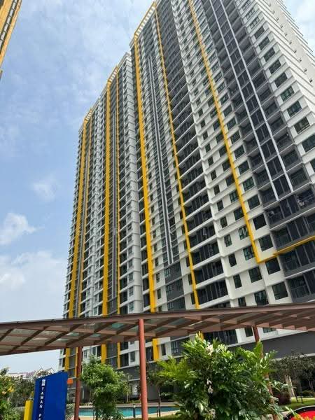 Kediaman Servis untuk Disewa di Parkland Residence @ Kajang 2 - Derrick Lew - Exterior - PropertyGuru.com.my