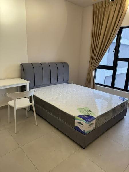 Kediaman Servis untuk Disewa di Parkland Residence @ Kajang 2 - Derrick Lew - Bedroom - PropertyGuru.com.my