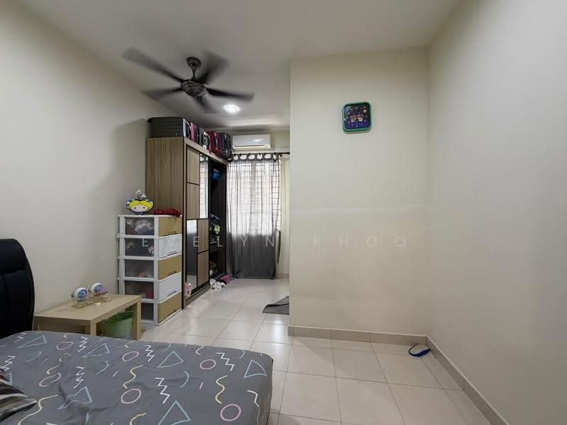 2-storey Terraced House for Rent in Bandar Seri Coalfields (Sungai Buloh) - Evelyn Khoo - Bedroom - PropertyGuru.com.my