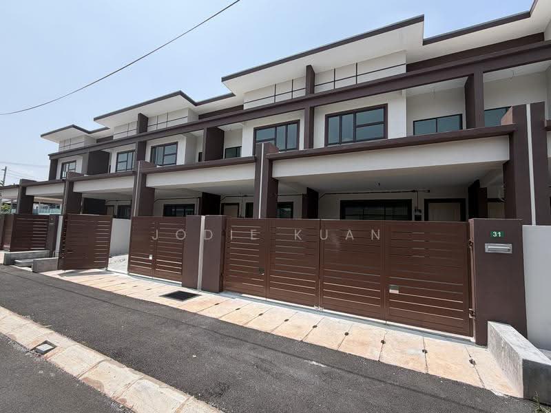2-storey Terraced House for Sale in Bandar Cyber Ipoh (Bandar Siber) (Ipoh) - Jodie Kuan - Newly Completed Terrace House - PropertyGuru.com.my