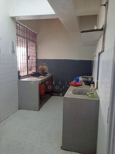 Apartment for Sale at Kuchai Entrepreneurs Park Apartment - Angeline Ooi - Kitchen - PropertyGuru.com.my