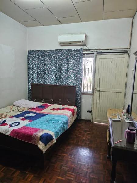 Rumah Berkembar untuk Dijual di Taman Meru (Klang) - KAREN SIA - Bedroom - PropertyGuru.com.my