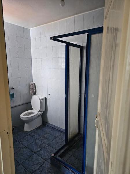 Rumah Berkembar untuk Dijual di Taman Meru (Klang) - KAREN SIA - Bathroom - PropertyGuru.com.my