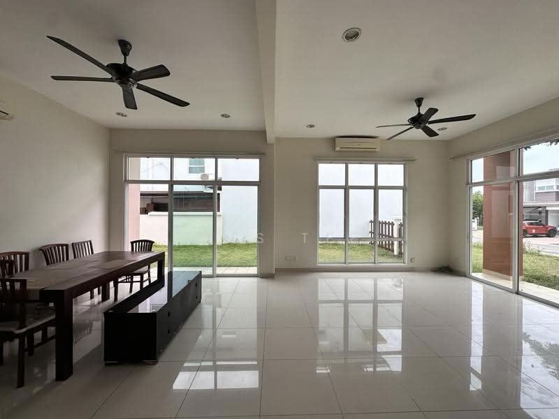 Semi-Detached House for Rent in Setia Eco Park (Setia Alam) - Jess Tee - Living Room - PropertyGuru.com.my