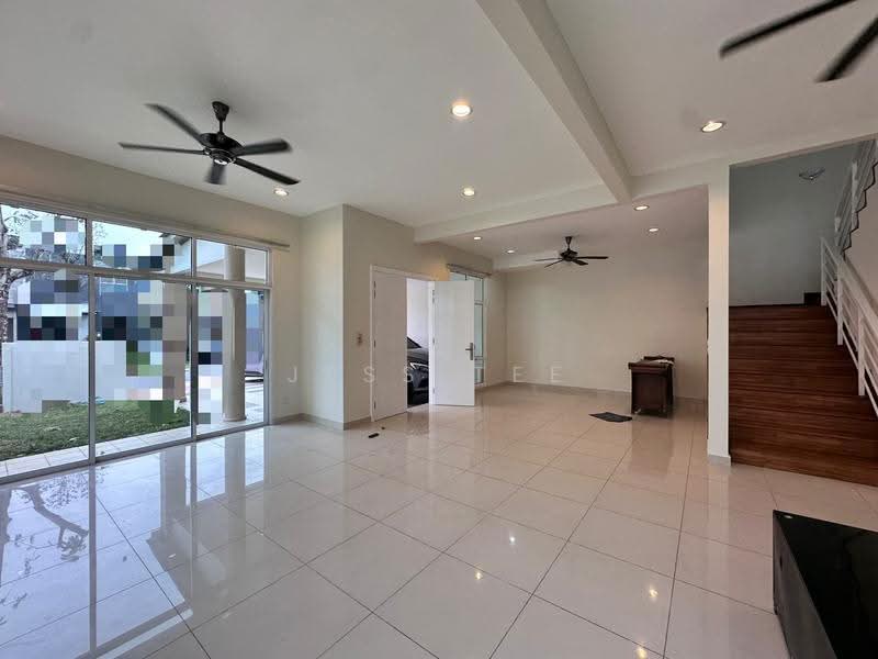 Semi-Detached House for Rent in Setia Eco Park (Setia Alam) - Jess Tee - Living Room - PropertyGuru.com.my