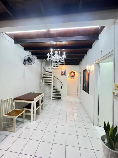 Rumah Teres 1.5-Tingkat untuk Dijual di Taman Molek (Johor Bahru) - Coco Feng Lily - PropertyGuru.com.my
