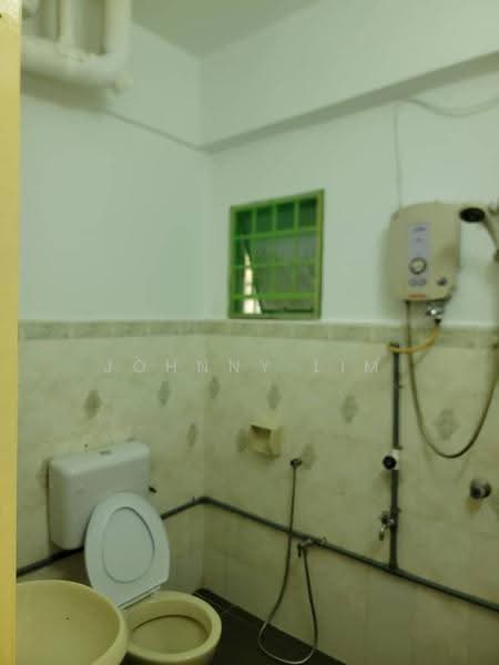 Condominium for Sale at Subang Ville Aman Luxury Condominiums - Johnny Lim - Bathroom - PropertyGuru.com.my
