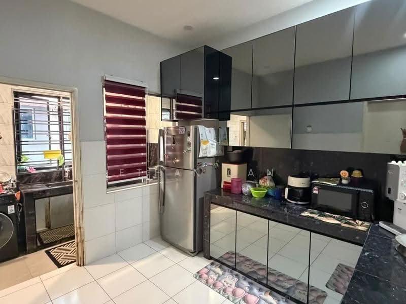 Rumah Teres 2-Tingkat untuk Dijual di Kempas (Johor Bahru) - Ethan Gan - Kitchen - PropertyGuru.com.my