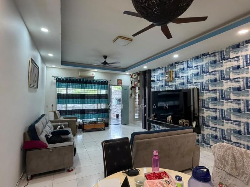 Rumah Teres 2-Tingkat untuk Dijual di Kempas (Johor Bahru) - Ethan Gan - Living Room - PropertyGuru.com.my