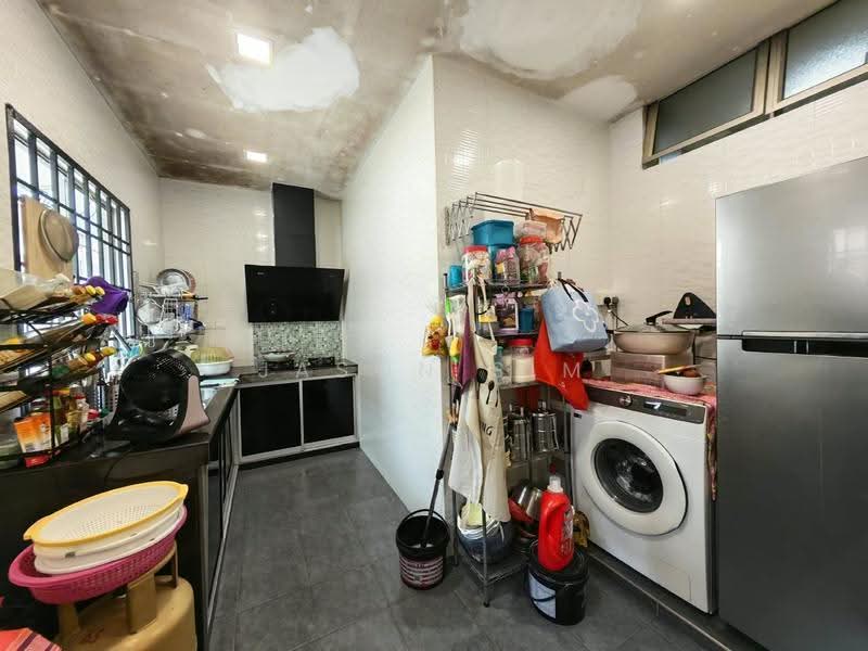 2-storey Terraced House for Sale in Taman Nusa Indah (Iskandar Puteri (Nusajaya)) - Jason Sim - Kitchen - PropertyGuru.com.my