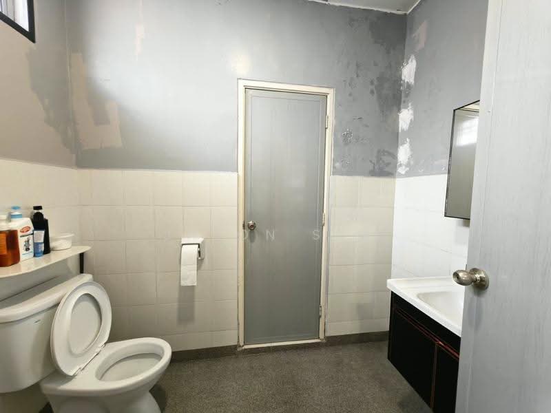 2-storey Terraced House for Sale in Taman Nusa Indah (Iskandar Puteri (Nusajaya)) - Jason Sim - Bathroom - PropertyGuru.com.my