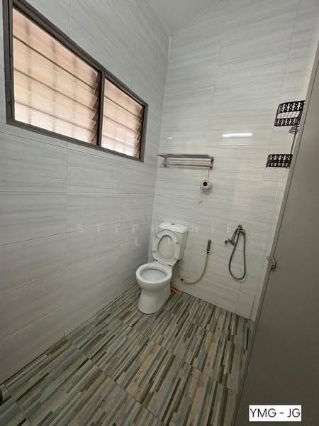 Terraced House for Sale in Taman Klang Utama (Kapar) - Stephanie Lim - Bathroom - PropertyGuru.com.my
