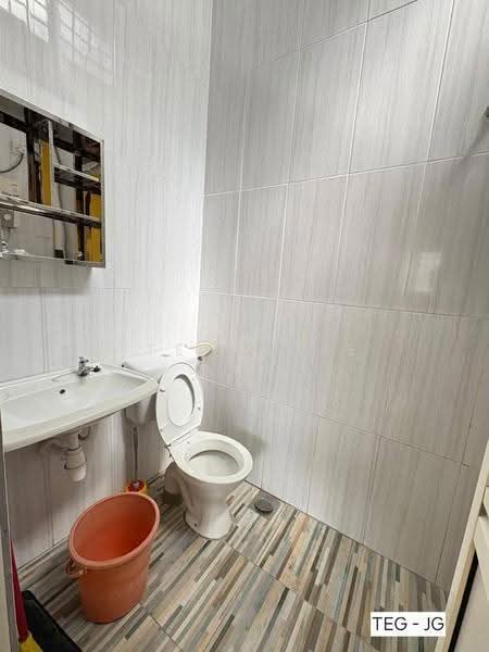 Terraced House for Sale in Taman Klang Utama (Kapar) - Stephanie Lim - Bathroom - PropertyGuru.com.my