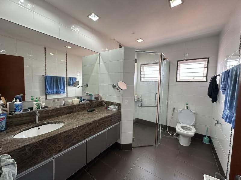 Semi-Detached House for Sale in Kajang (Selangor) - Hei Kar Jun - Bathroom - PropertyGuru.com.my