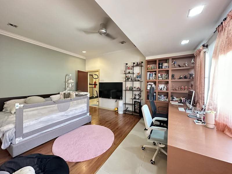 Semi-Detached House for Sale in Kajang (Selangor) - Hei Kar Jun - Bedroom - PropertyGuru.com.my