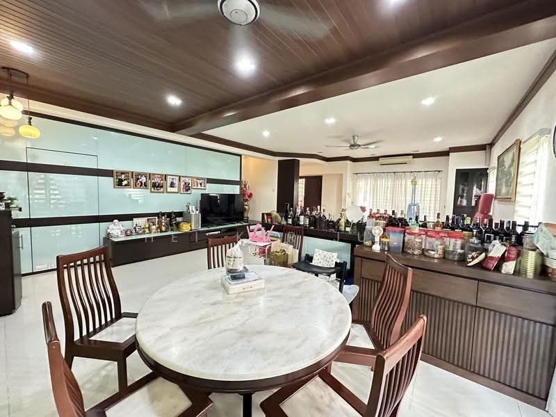 Semi-Detached House for Sale in Kajang (Selangor) - Hei Kar Jun - Dining Room - PropertyGuru.com.my
