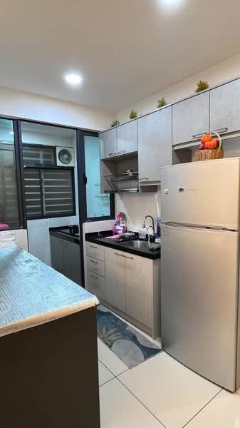 3-storey Terraced House for Sale in PJS 3, Taman Sri Manja (Petaling Jaya) - Johnny Lim - Kitchen - PropertyGuru.com.my
