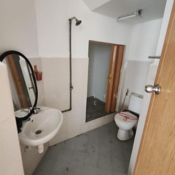 Rumah Berkembar untuk Disewa di Bayan Lepas (Penang) - Jocellynn Lee - PropertyGuru.com.my