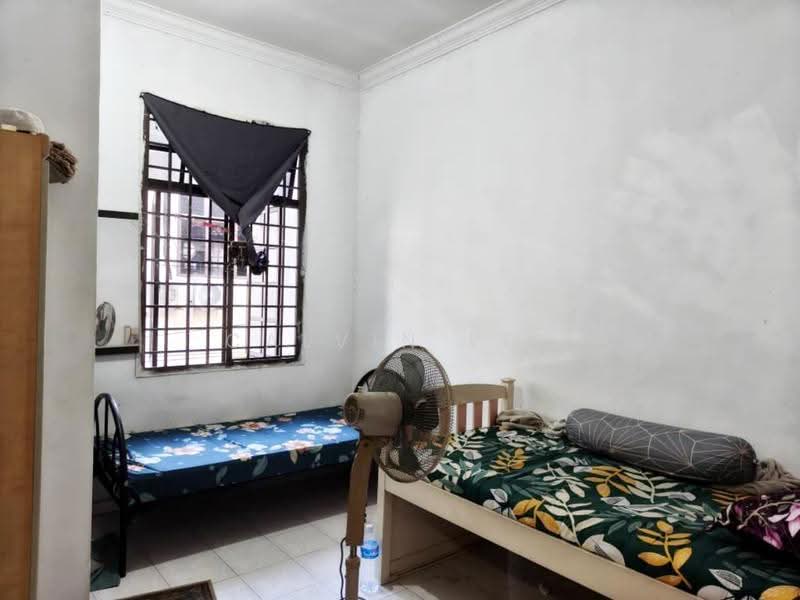 2-storey Terraced House for Sale in Taman Dato' Chellam (Ulu Tiram) - Calvin Lee - PropertyGuru.com.my