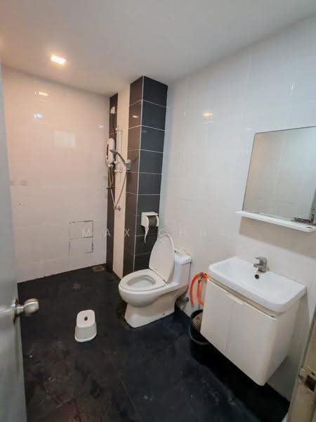 Service Residence for Rent at Silk Sky - Max Chua - Bathroom - PropertyGuru.com.my