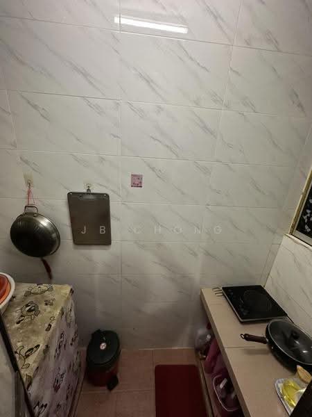 Apartment for Sale at Vista Pinggiran Apartment - JB Chong - PropertyGuru.com.my