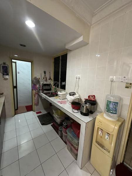 Apartment for Sale at Vista Pinggiran Apartment - JB Chong - PropertyGuru.com.my
