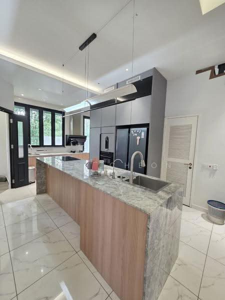 Semi-Detached House for Rent in Setia Tropika (Johor Bahru) - Tori Cheon - Kitchen - PropertyGuru.com.my