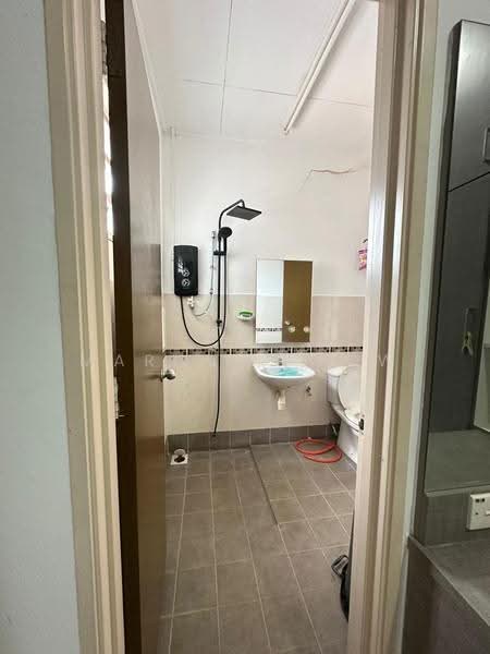 2-storey Terraced House for Rent in Seremban 2 (Negeri Sembilan) - Marcus Yeow - Bathroom - PropertyGuru.com.my