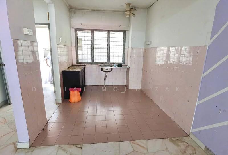 Apartment for Rent at Desa View Towers - Danial Mohd Zaki - PropertyGuru.com.my