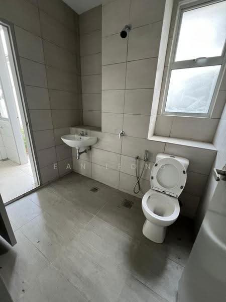 2-storey Terraced House for Rent in Amverton Hills (Sungai Buloh) - Ean Leong - Bathroom - PropertyGuru.com.my