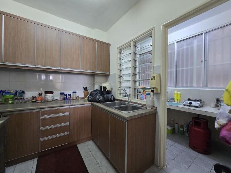 Apartment for Sale at Arena Green - Sherene Goh - Kitchen - PropertyGuru.com.my