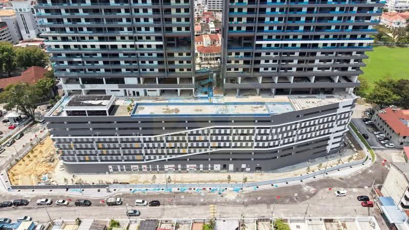 Kediaman Servis untuk Dijual di Lumi Residence - Tan Xin Yang - Exterior - PropertyGuru.com.my