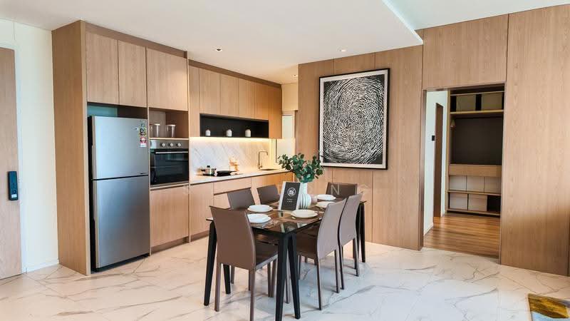 Kediaman Servis untuk Dijual di Danau Puchong - SY Leong - Dining Room - PropertyGuru.com.my
