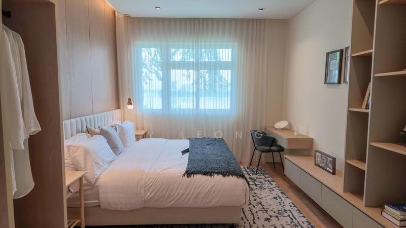 Kediaman Servis untuk Dijual di Danau Puchong - SY Leong - Bedroom - PropertyGuru.com.my