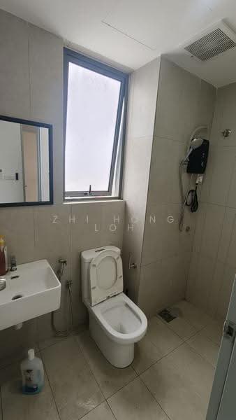 Kediaman Servis untuk Disewa di Kenwingston Platz - Zhi Hong Loh - Bathroom - PropertyGuru.com.my