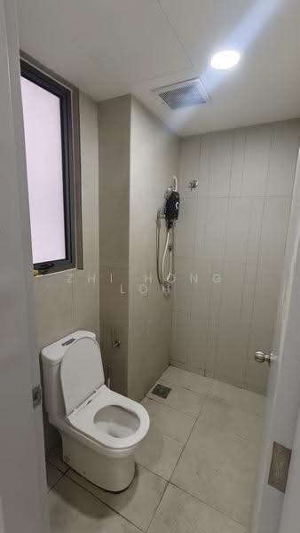 Kediaman Servis untuk Disewa di Kenwingston Platz - Zhi Hong Loh - Bathroom - PropertyGuru.com.my