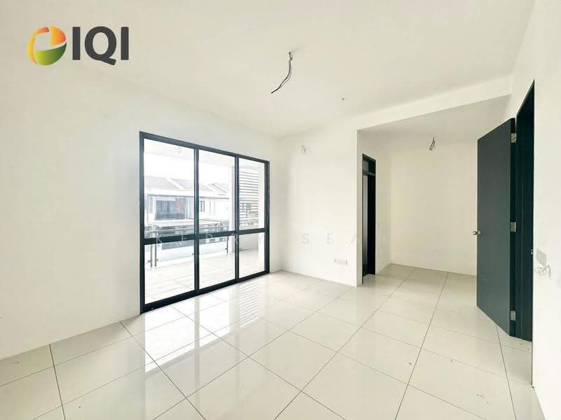 Rumah Teres untuk Dijual di Taman Jasa Intan (Bukit Mertajam) - Kerry Seah - Living Room - PropertyGuru.com.my