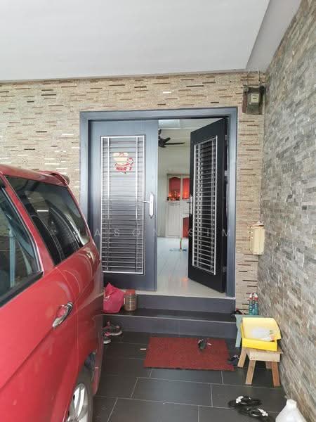 Rumah Teres 1-Tingkat untuk Dijual di Taman Johor Jaya (Johor Bahru) - Jason Sim - Entrance - PropertyGuru.com.my
