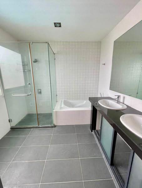 Bungalow House for Sale in Ampang (Selangor) - Caiyi Choo - Bathroom - PropertyGuru.com.my
