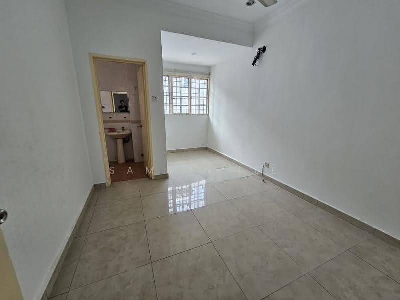 2-storey Terraced House for Sale in Kota Kemuning (Shah Alam) - Samson Lee - Bathroom - PropertyGuru.com.my