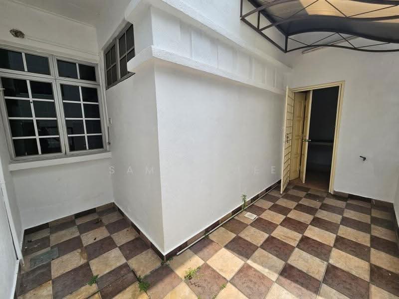 2-storey Terraced House for Sale in Kota Kemuning (Shah Alam) - Samson Lee - Exterior - PropertyGuru.com.my