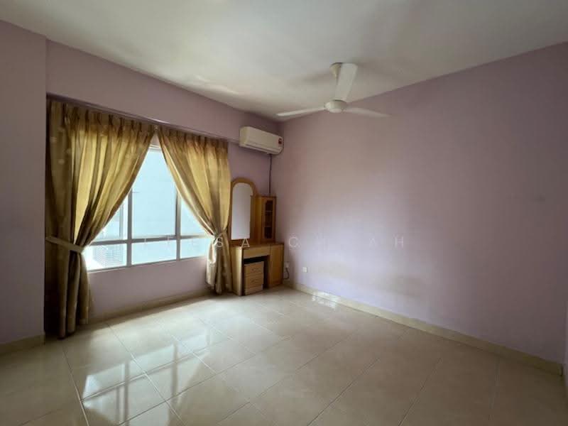 Condominium for Rent at Sea View Tower - Leesa Cheah - Bedroom - PropertyGuru.com.my