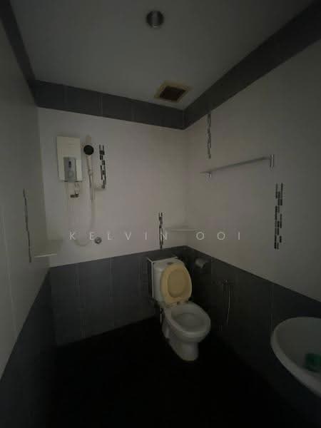Rumah Teres 4-Tingkat untuk Dijual di Sungai Ara (Penang) - Kelvin Ooi - Bathroom - PropertyGuru.com.my