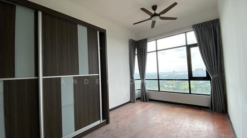 Kediaman Servis untuk Disewa di Molek Regency - Anderson Yu - Bedroom - PropertyGuru.com.my