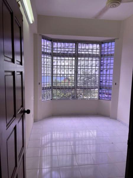 Flat for Sale at Desa Selatan - Kaze Kang - Living Room - PropertyGuru.com.my