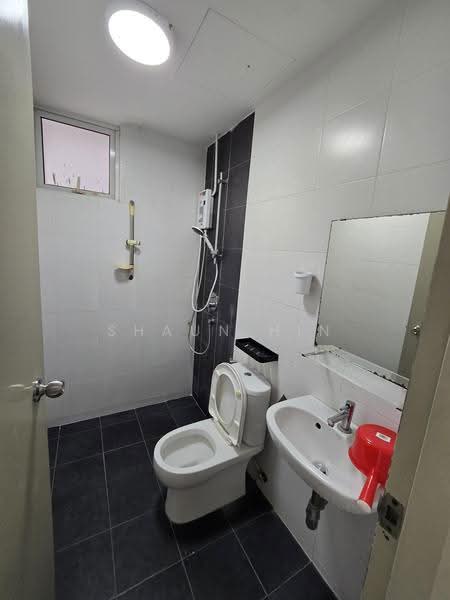 Kediaman Servis untuk Disewa di Pacific Place - Shaun Hin - Bathroom - PropertyGuru.com.my